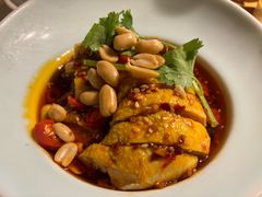 -西湖书堤(平湖八佰伴店)