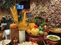 -领鲜活海鲜榴莲自助火锅(东门店)