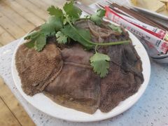 -钢管厂五区小郡肝串串香(蜀都万达店)