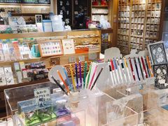 零售区-猫的天空之城概念书店(苏州诚品店)