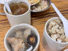 猪脚炖罐-广达眼镜炖罐(广达店)