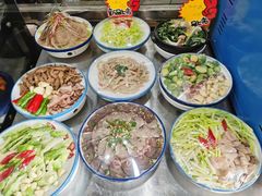 -巷子里小酒馆(繁荣路店)