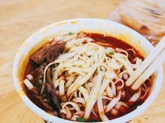 -魏旺湖北正宗牛肉面(硚口公园店)