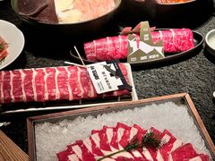 -三出山火锅(南京万象天地店)