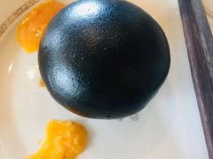 黑金流沙包-铭家点心(秦岭路店)