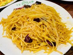 酸辣土豆丝-清真永恒华威肉饼(潘家园店)
