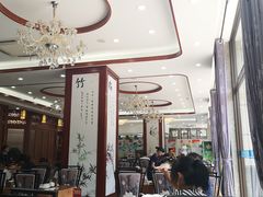 大堂-渔码头食府·20年蓬莱老字号(登州路店)