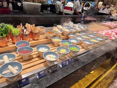 -钱小奴海鲜自助黑金店(杭州滨江龙湖店)