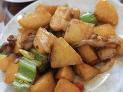 红烧洋芋-清真·益鑫羊肉手抓馆(花园北街店)