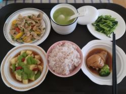 -月之旅·尊 高端月子会所(科馨别墅一店)
