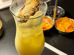 -亚龙湾喜来登·美景台大堂吧