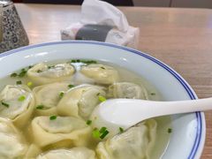 荠菜猪油渣大馄饨-君东记本帮面馆(天钥桥路店)