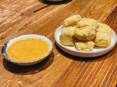 -粉八·云南米线·建水烧烤(常熟路店)