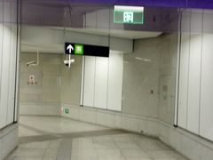 -九华山(地铁站)