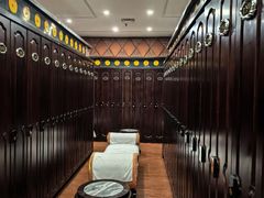 -碧中海汤泉汗蒸酒店