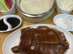 -泓历皇朝酒店(东亭店)