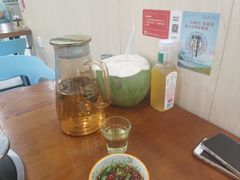 -老何家后安粉·糟粕醋海鲜火锅(三亚湾椰梦长廊店)