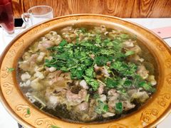 韭花汆羊肉-和和小厨