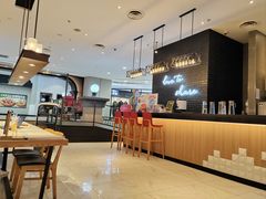 -必胜客(砂之船中东奥莱店)