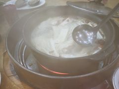 -濠轩阁特色生蚝火锅(水湾路店)