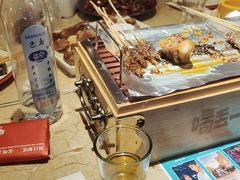 -喝丢一只鞋辣炒海鲜小烧烤(三八广场店)