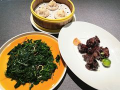 -HOMES上海本帮菜(襄阳公园店)