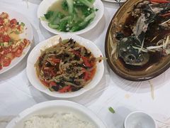 -乡土特色.冷锅鱼.牦牛肉汤锅