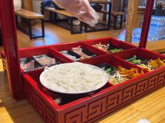 -勺子米线·云南传统小吃市集(四方街店)