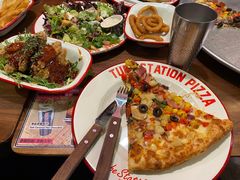 -Tubestation站点比萨(新世界大望路店)