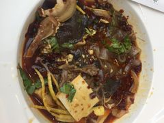-成都你六姐·牛肉冒菜·麻辣香锅(长泰广场店)