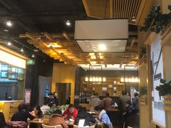 大堂-伊喜饺子·烤鸭(五道口学院路店)