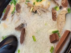 -鸭小妹鸭血粉丝(老门东店)