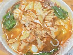 -二钢串叔麻辣烫(华龙大厦店)