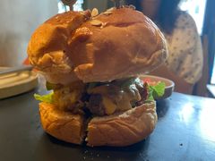 -HIGH FIVE哈福手工汉堡(桂林路店)