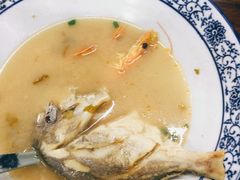 -象山小白象海鲜面