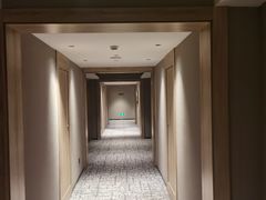 -西安大雁塔科技大学地铁站亚朵酒店