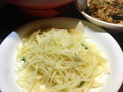 醋溜土豆丝-味上湘菜馆(岳麓山店)