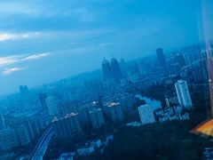 -上海龙之梦万丽酒店