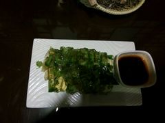 -东口码头·烧鸽子·鱼头泡饼·地方菜(金鹰悦城店)
