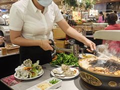 -山焱·炭火自助烤肉(周浦万达店)