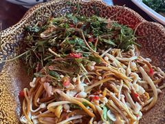 -汤锅大王(新平曹苏黄牛汤锅有限公司)