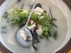 -宝荣鱼馆·临湖之宴(千岛湖店)