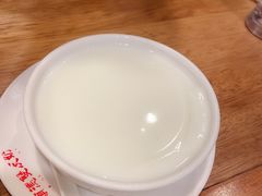 杏仁姜撞奶-正德顺順德雙皮奶(中信店)