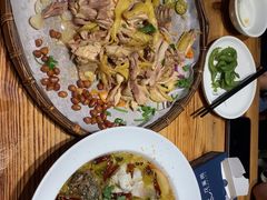-花溪雨·森林餐厅(石基店)
