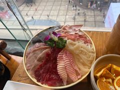 -城墙拐拐火锅(三峡广场黑金冠店)