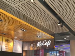 -麦当劳(中二横路店)