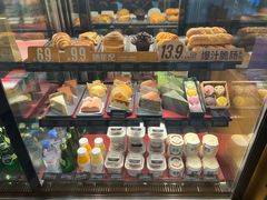 -星巴克臻选(郑州国贸360广场店)