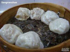 -百年尹氏汤包(湖南路狮子桥店)