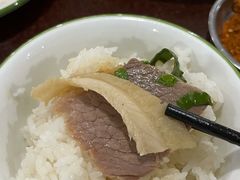 -朝伟清真铜瓢牛肉馆(三十年老·店)