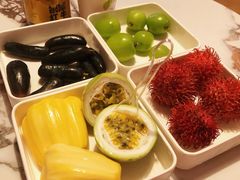 -涨巢·潮玩水疗局